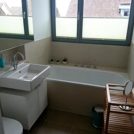 Ostsee - Reetdachhaus Nr 34 